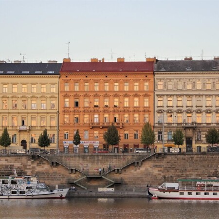 festive river cruise